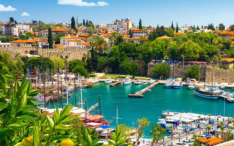 تور لحظه آخری آنتالیا