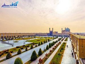 تصویری از میدان نقش جهان و مسجد امام در اصفهان، مناسب برای راهنمای سفر به اصفهان