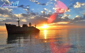 تصویری از قایق‌ها و کشتی‌های تفریحی در مارینای کیش، مناسب برای پکیج‌های تور لوکس کیش