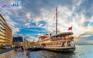 تصویری از ساحل، دریای اژه و نمای شهری ازمیر، مناسب برای پکیج‌های تور ازمیر