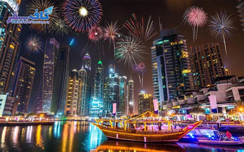 تصویری از برج خلیفه و آب‌نمای موزیکال در دبی، مناسب برای پکیج‌های تور لحظه آخری دبی