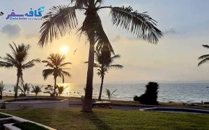 پوستر تبلیغاتی تور قشم لحظه آخری، نمای دره ستارگان و جاذبه‌های طبیعی جزیره قشم، رزرو آنلاین پکیج‌های مسافرتی داخلی در کافه سفر پاز