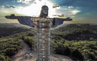 بازدید از مجسمه مسیح برزیل