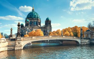 سفر به قلب اروپا