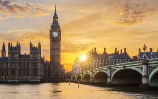 تور هلند کافه سفر