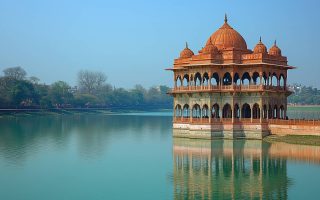 مرجع تورهای لحظه آخری هند