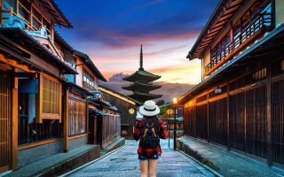 ژاپن زیبا در کافه سفر