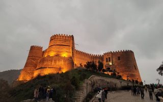 مرجع تورهای لحظه آخری و گروهی خرم آباد