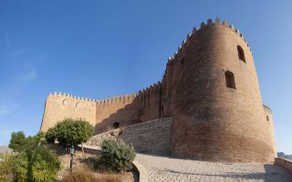 مرجع تورهای لحظه آخری و گروهی فلک الافلاک