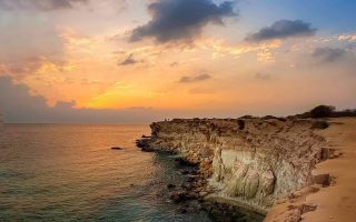 مرجع تورهای لحظه آخری جزیره پارسیان