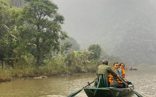 تصاویر تور گروهی ویتنام کافه سفر