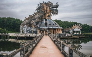 تورجاذبه های ویتنام کافه سفر