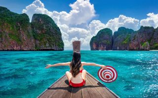 تور گروهی ویتنام کافه سفر